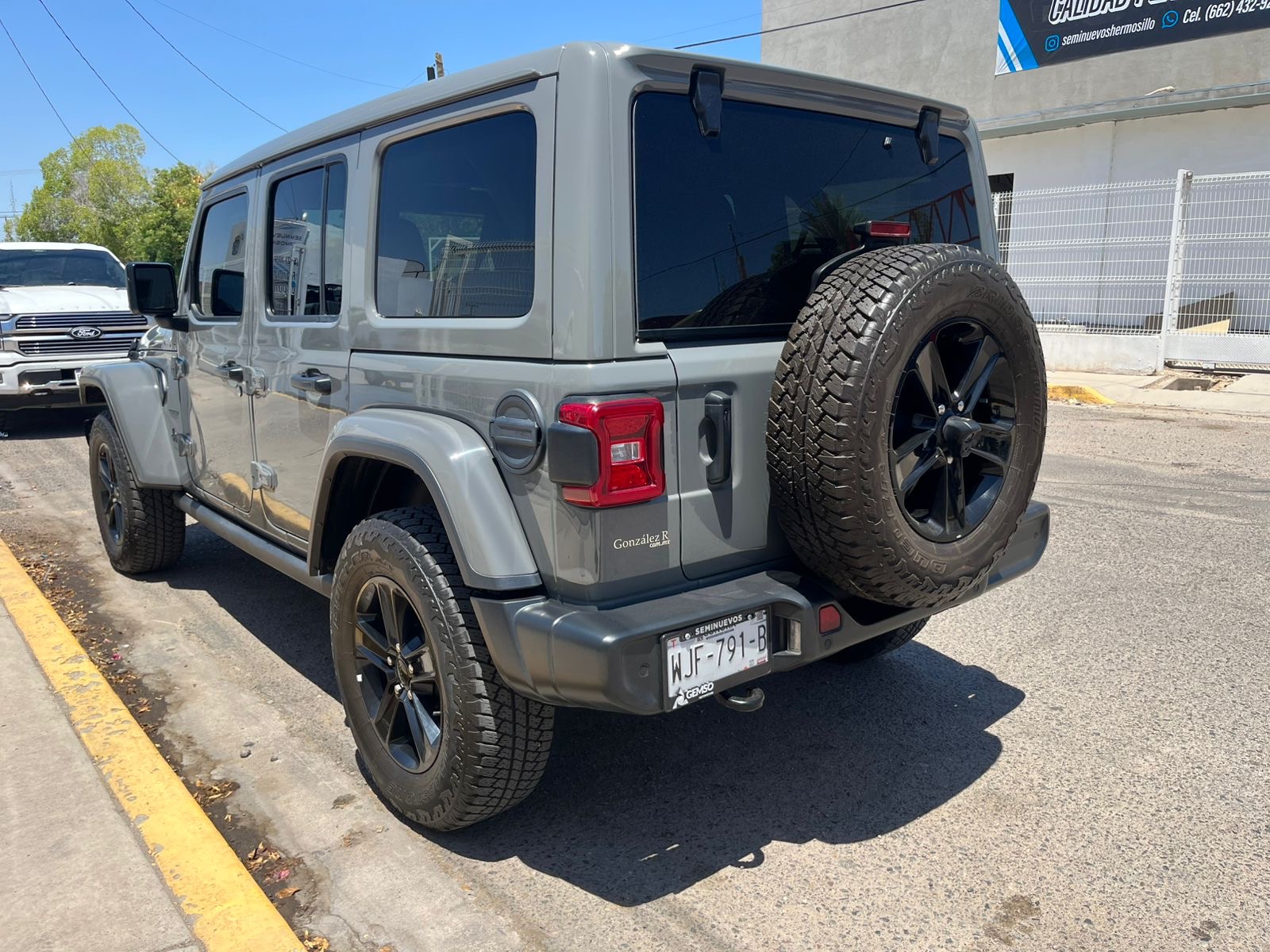 Jeep Sahara Night Eagle - Foto 3
