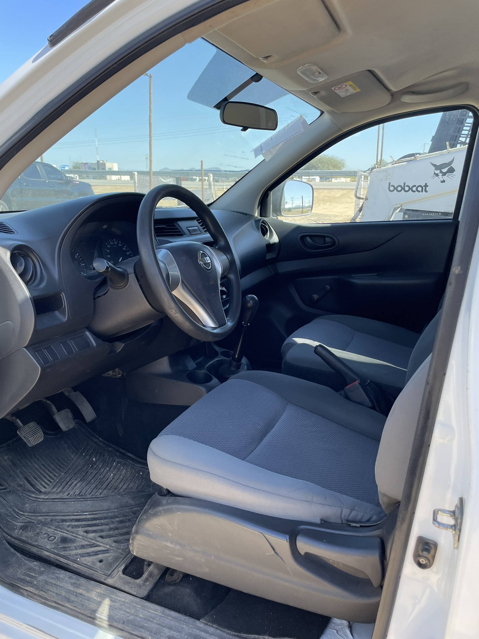 Nissan NP300 - Foto 4