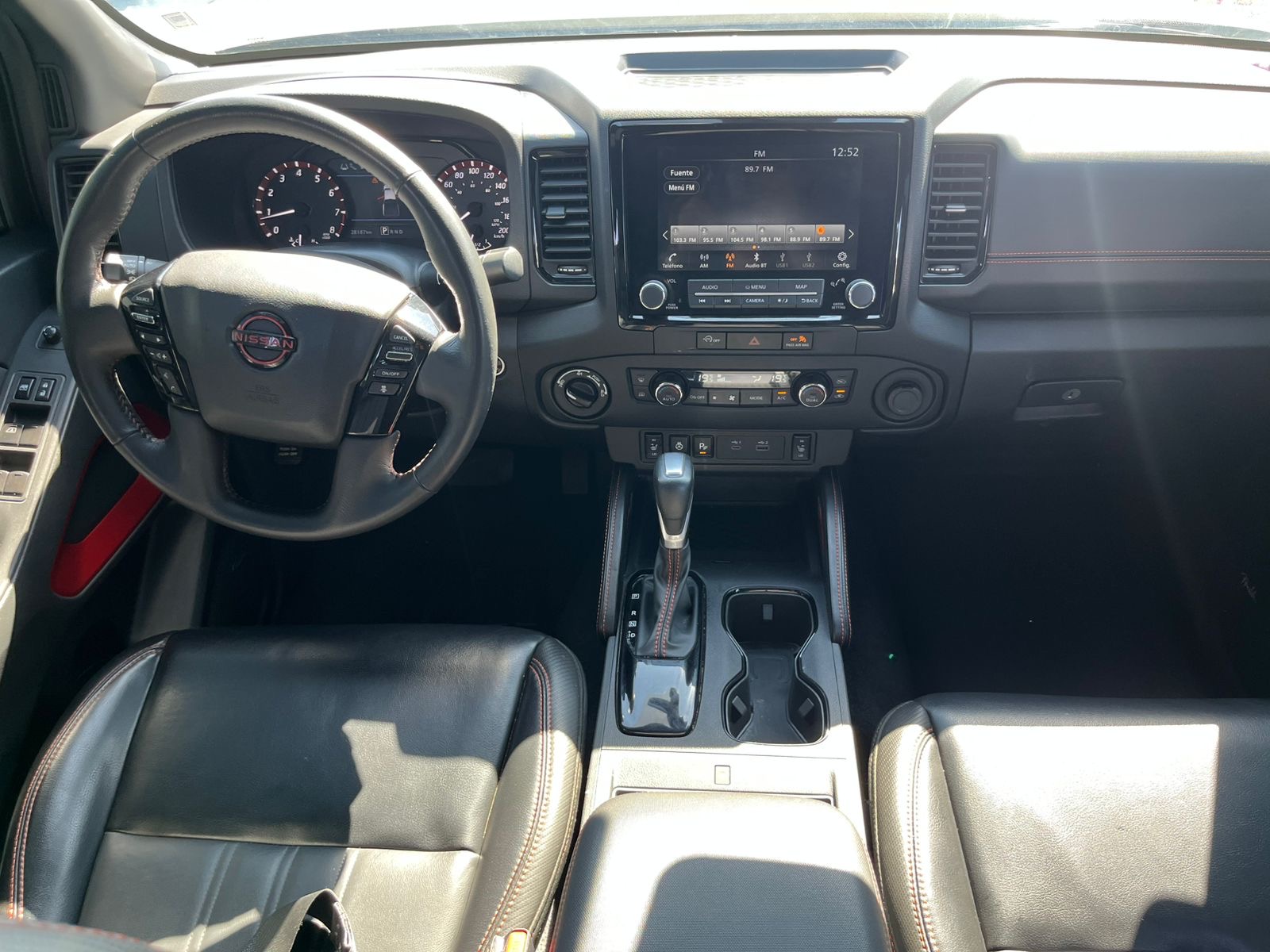 Nissan Frontier Pro4X - Foto 12