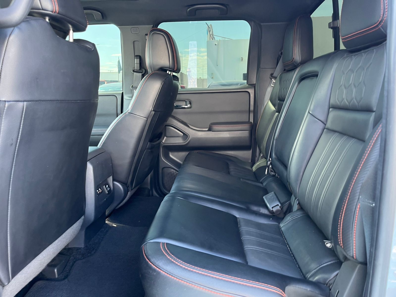 Nissan Frontier Pro4X - Foto 10